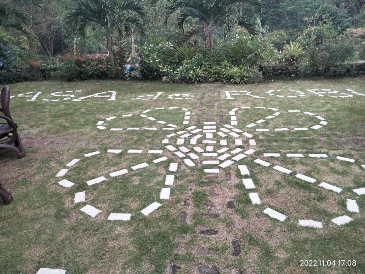 Casa De Robles Tanay Rizal 호텔 외부 사진