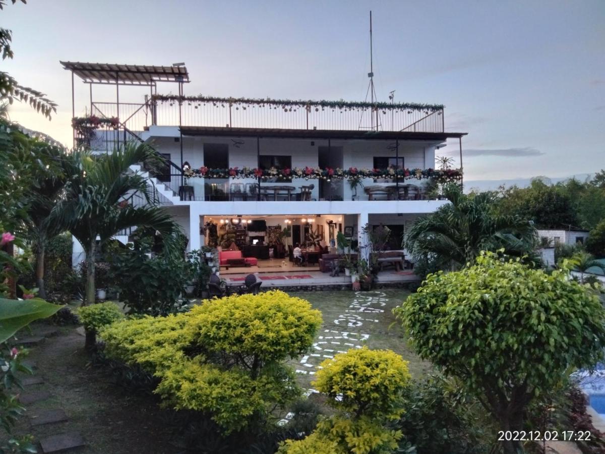 Casa De Robles Tanay Rizal 호텔 외부 사진
