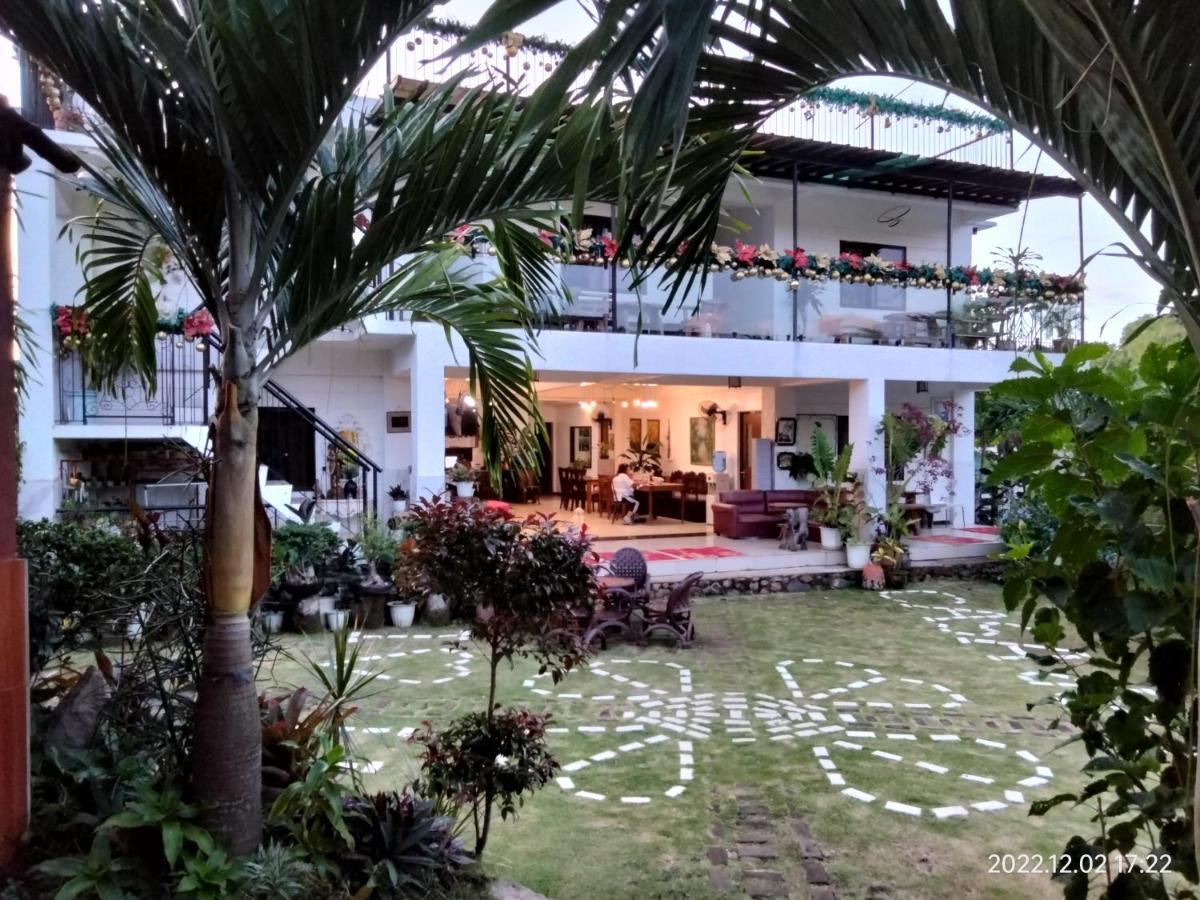 Casa De Robles Tanay Rizal 호텔 외부 사진